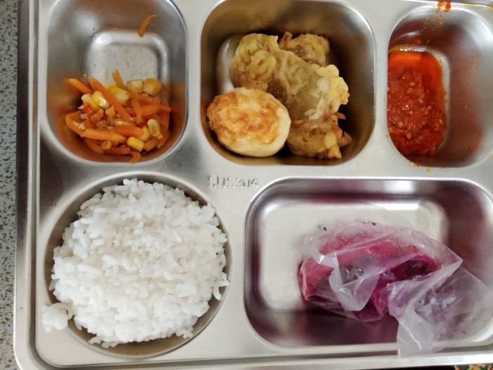 Menu Makan Bergizi Gratis Hari Rabu 14 Januari 2026 di MTsN 2 Sungai Penuh