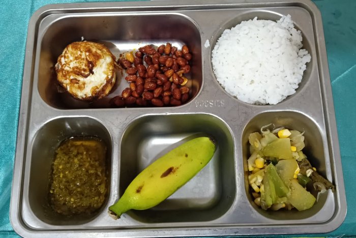 Langkah Nyata Menuju Generasi Sehat: Makan Bergizi Gratis di MTsN 2 Sungai Penuh