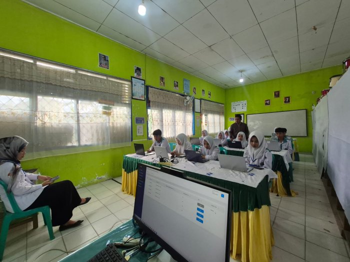 Semangat Hari Kedua! TKA MTsN 2 Sungai Penuh Jadi Tolak Ukur Prestasi Siswa