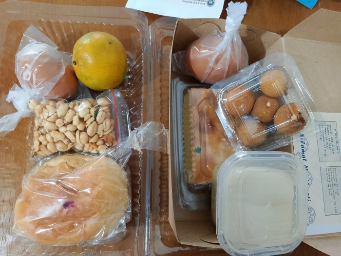 Roti, Telur, hingga Buah: Siswa MTsN 2 Sungai Penuh Terima Makanan Bergizi Gratis