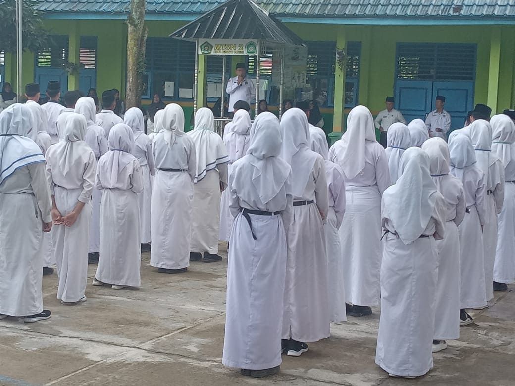 Pembukaan Asesmen Madrasah Kelas IX, Siswa MTsN 2 Sungai Penuh Siap Tunjukkan Kemampuan