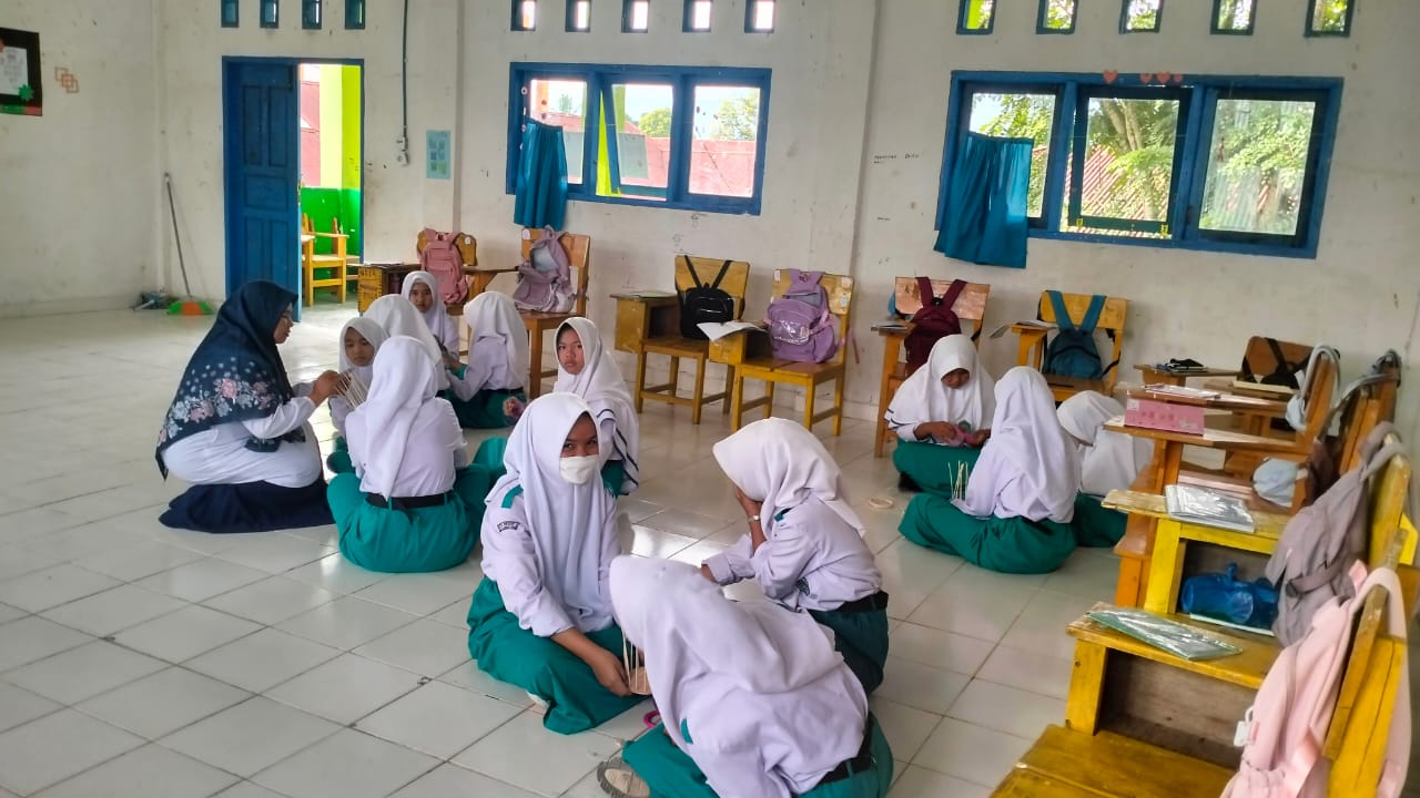 SENI DALAM BUDAYA di MTsN 2 SUNGAI PENUH