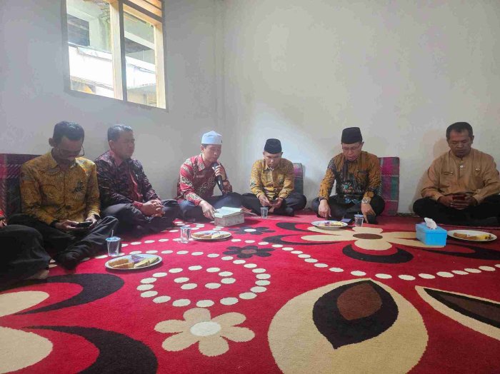 Syukuri Penempatan Ruang Perpustakaan Baru, MTsN 2 Sungai Penuh Adakan Yasinan dan Doa Bersama